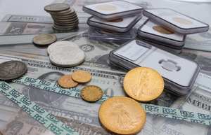 What Happens to Your Money When the Dollar Weakens (And Why Most People Don’t Notice Until It’s Too Late)